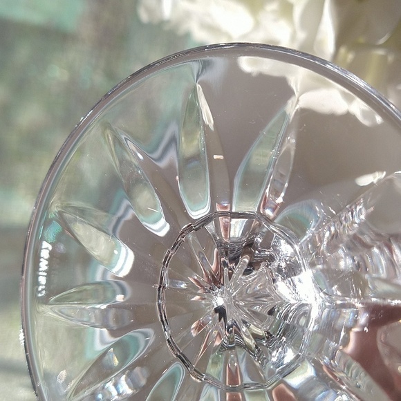 Galway Irish cut crystal water goblets 7 3/4" tall pair of 2 - Picture 3 of 3